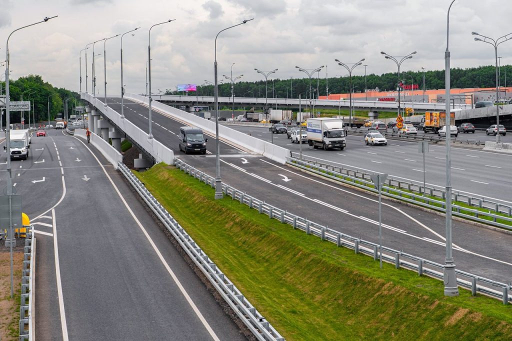Собянин рассказал о скоростных магистралях, которые появятся в Москве в 2023 году